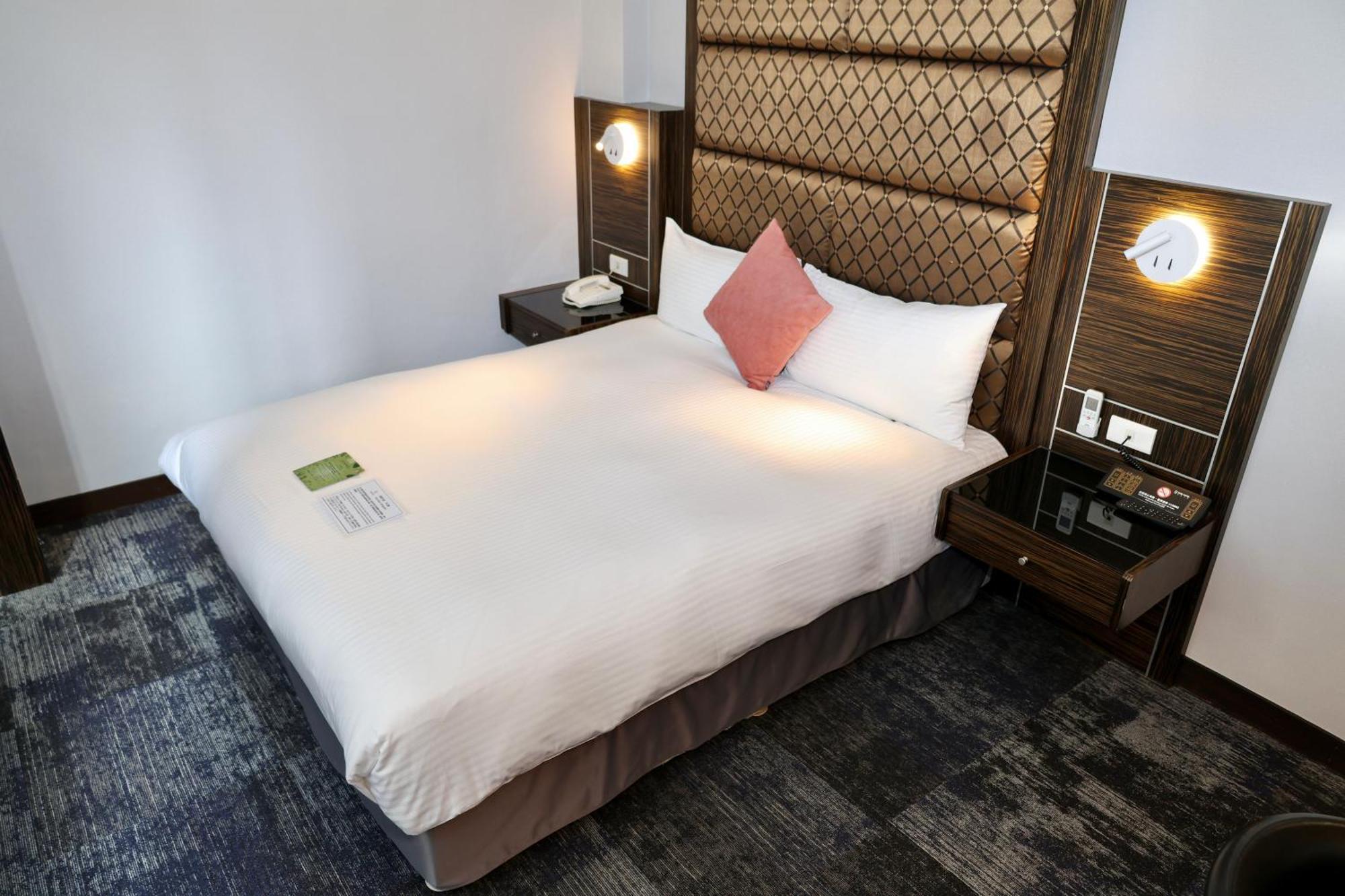 Hub Hotel - Zhongshan Branch Taipeh Exterior foto